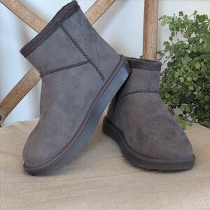 DKSUKO Kid 's Classic Waterproof Winter Boots - Size 2.5